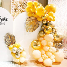 Load image into Gallery viewer, Blush Yelloon Balloon Garland Kit